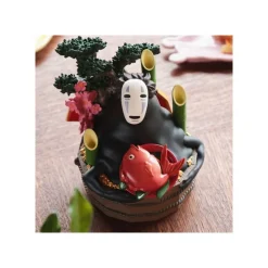 Sale Maison Ghibli Diorama No Face Golden Bucket & Bamboos - Spirited Away