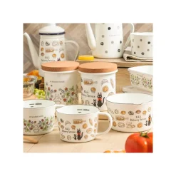 Maison Ghibli Enamel Tea Pot Viennese Pastries 1,1L - Kiki'S Delivery Service