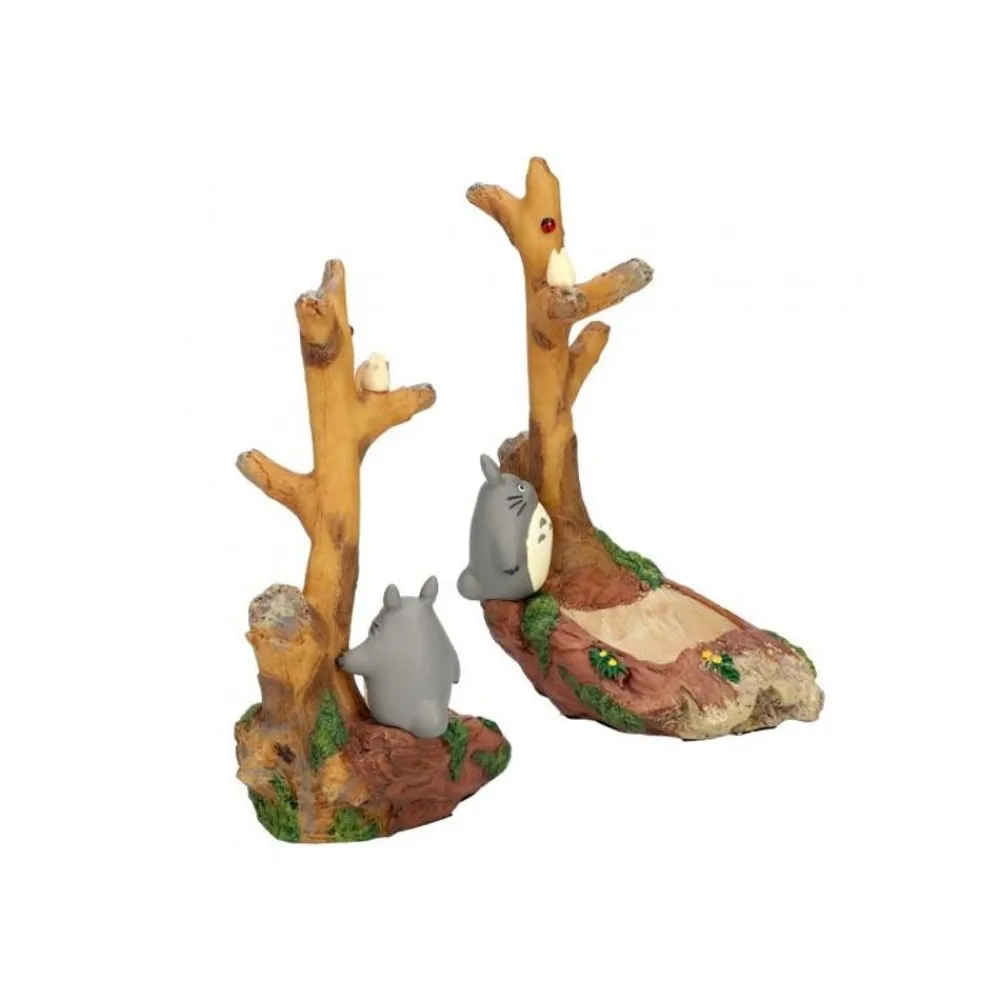 Maison Ghibli Key Hook Totoro At Shade Of A Tree - My Neighbor Totoro