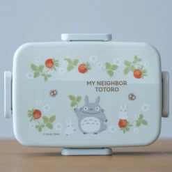 Maison Ghibli Lunch Box 4 Locks 650Ml Rasberry Collection - My Neighbor Totoro