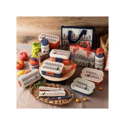 Maison Ghibli Lunch Box 4 Locks Wild Flowers 530 Ml - Kiki'S Delivery Service