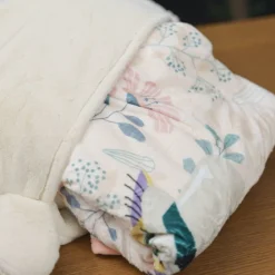 Online Maison Ghibli Muta Rolled Blanket - Cat Returns