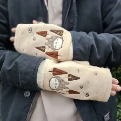 Sale Maison Ghibli Totoro Fir Trees Gloves - My Neighbor Totoro